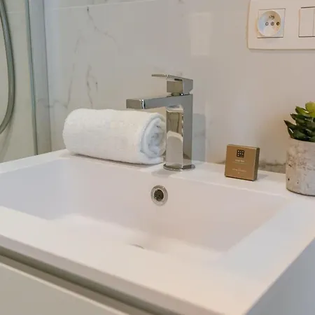 Huswell - Cosy Penthouse - Westhinder - With Frontal Seaview Appartamento Nieuwpoort